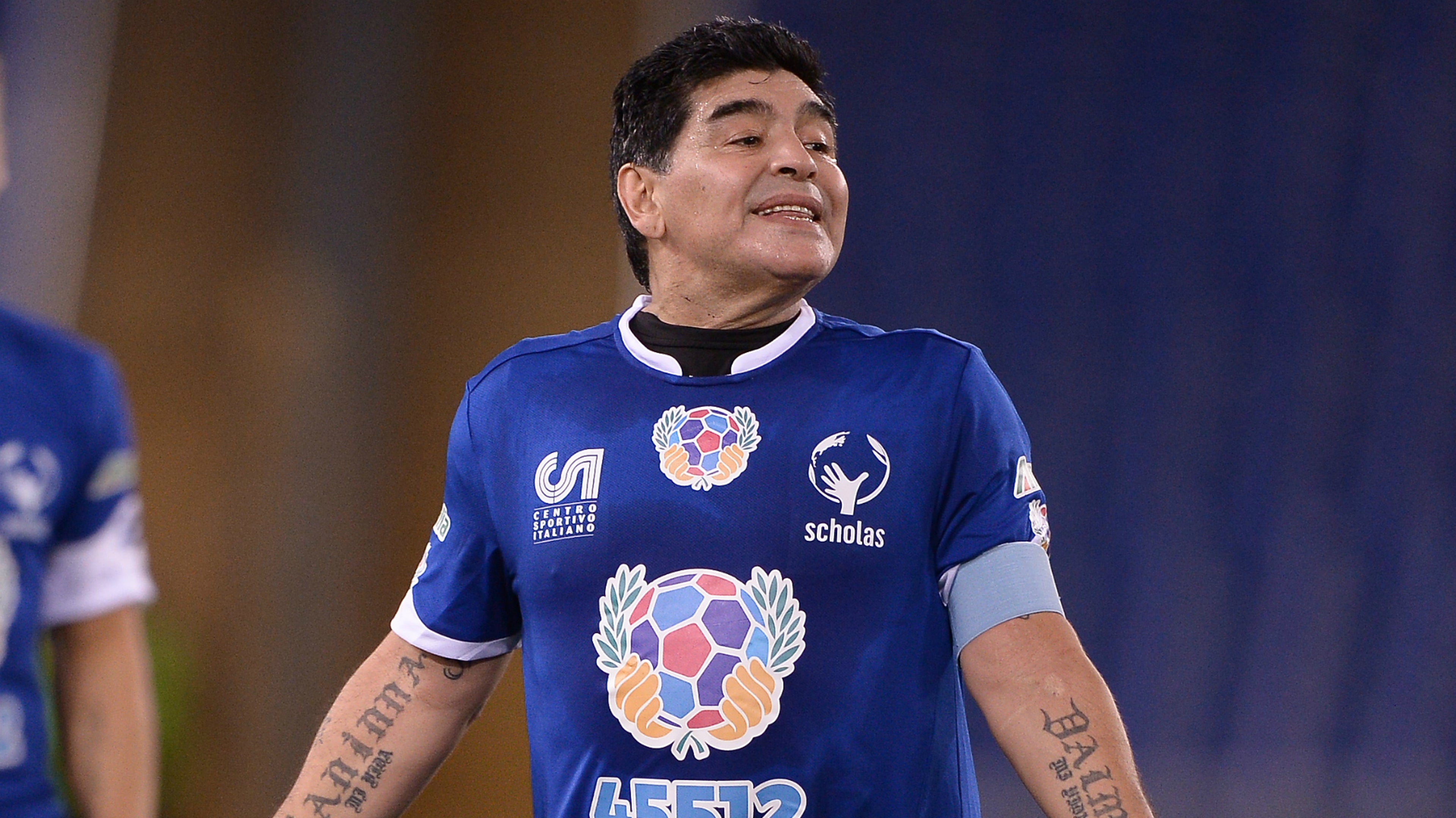 Argentina legend Maradona to sue video game PES 2017 makers Konami
